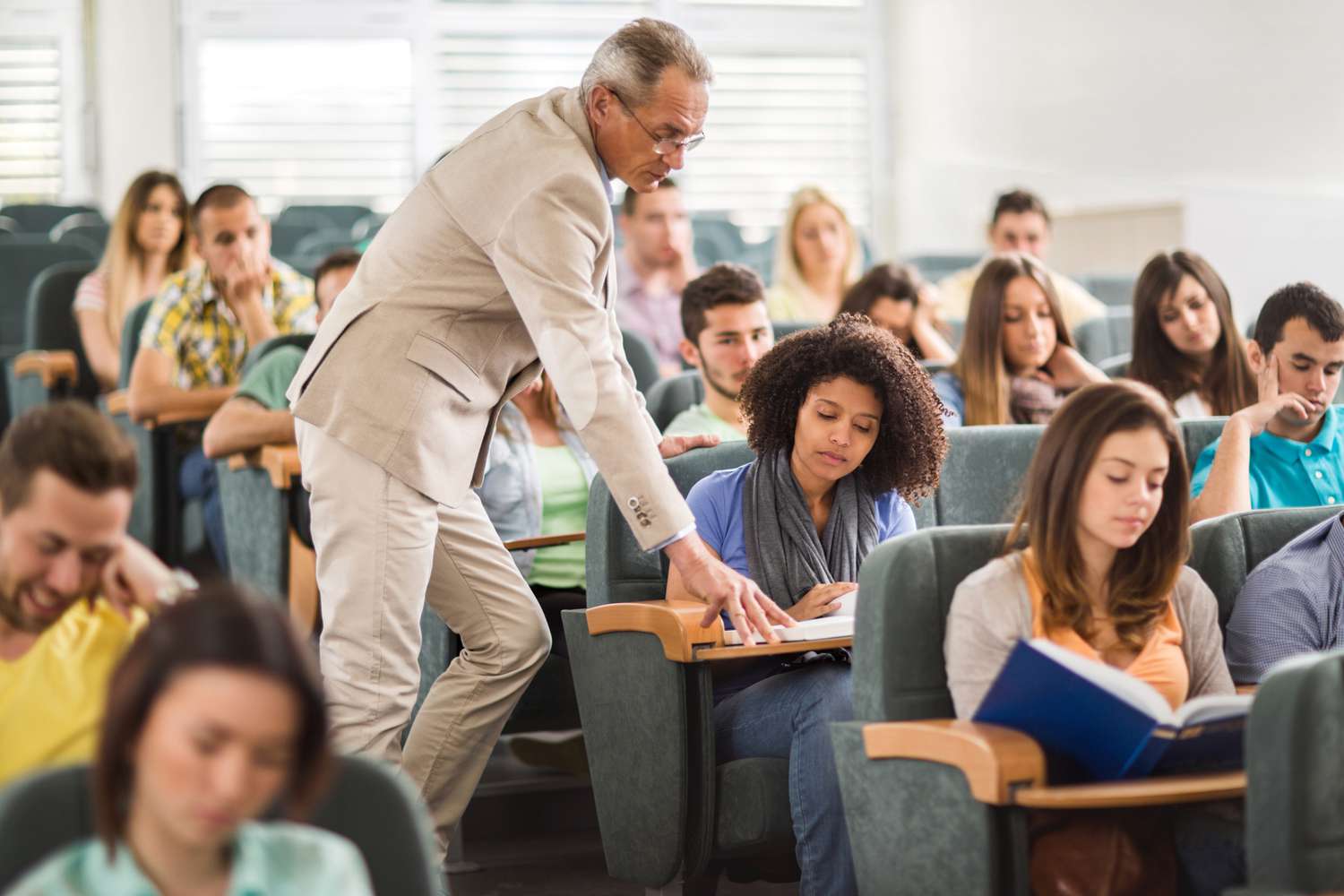 College Freshman Checklist: Everything You Need